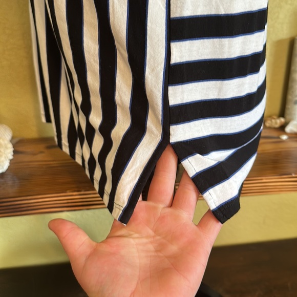 Vince Camuto Striped Tank Top - Picture 3 of 7